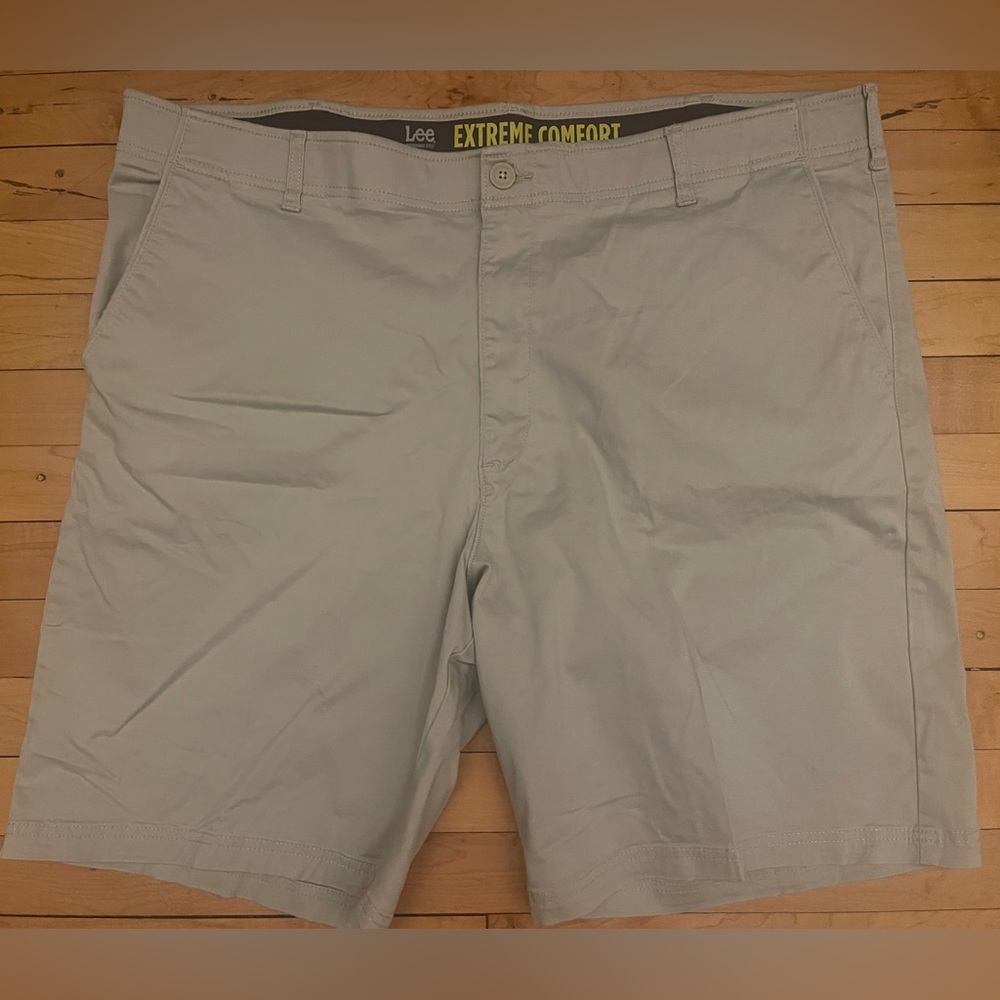 Lee Men's Extreme Comfort Cargo Short Size 46 - Picture 3 of 4